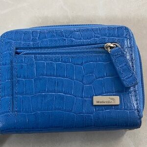 Blue Crocodile Embossed Women's Wallet